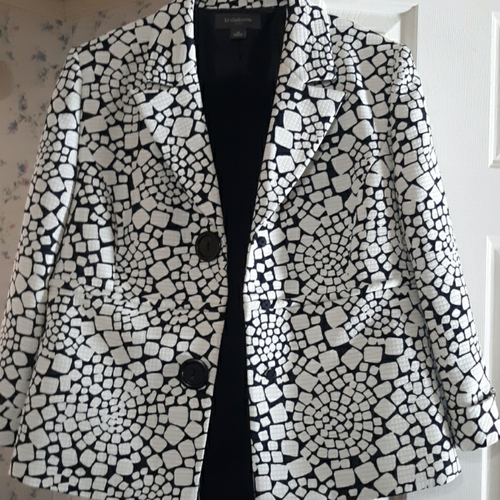Liz Claiborne matching pants suit in navy. Sz:14US